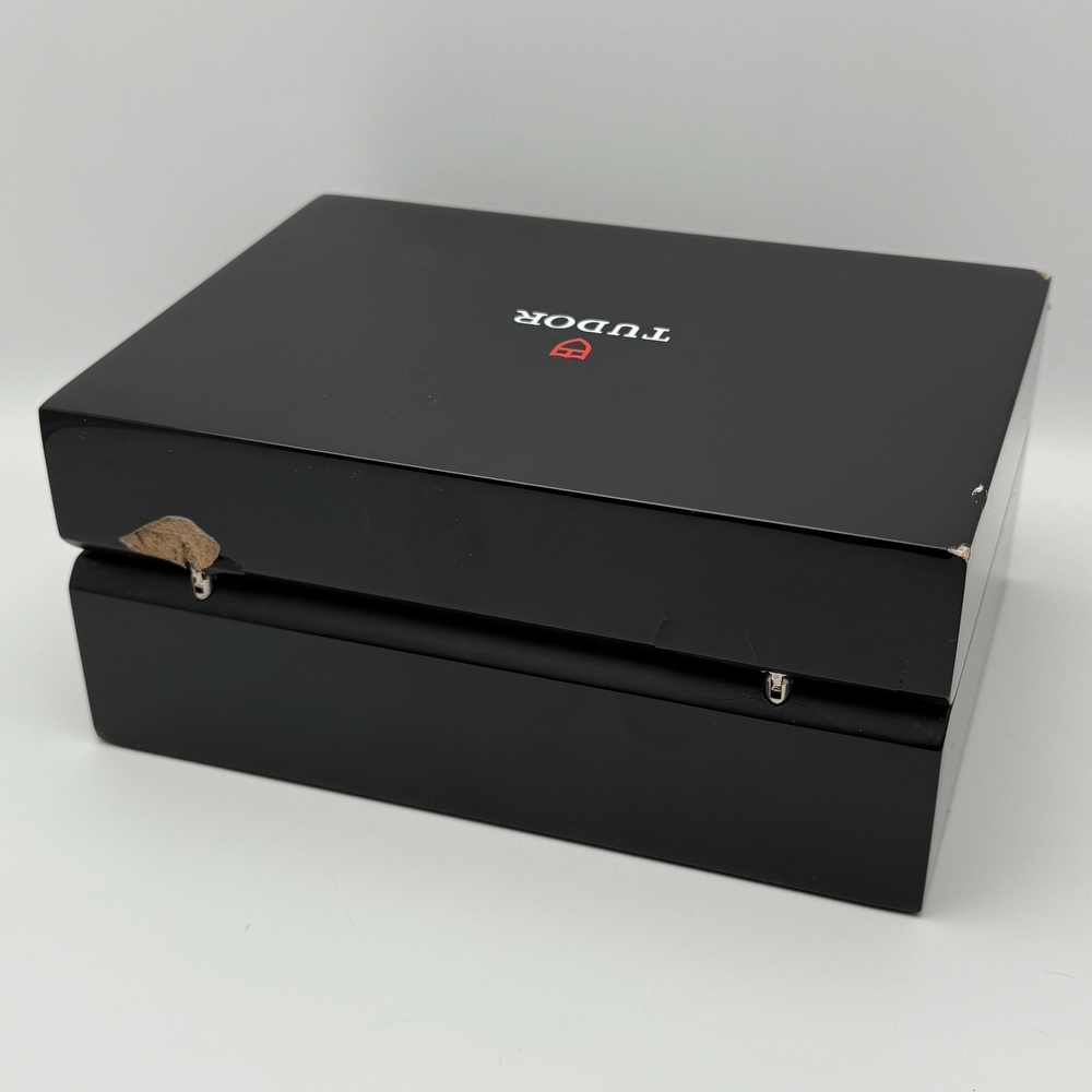 Tudor Black Bay Bronze