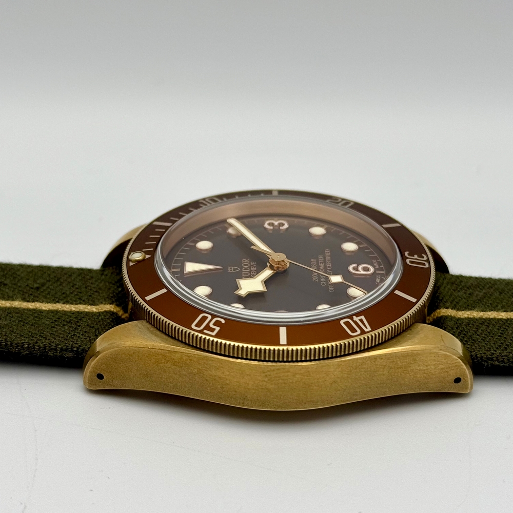 Tudor Black Bay Bronze 43