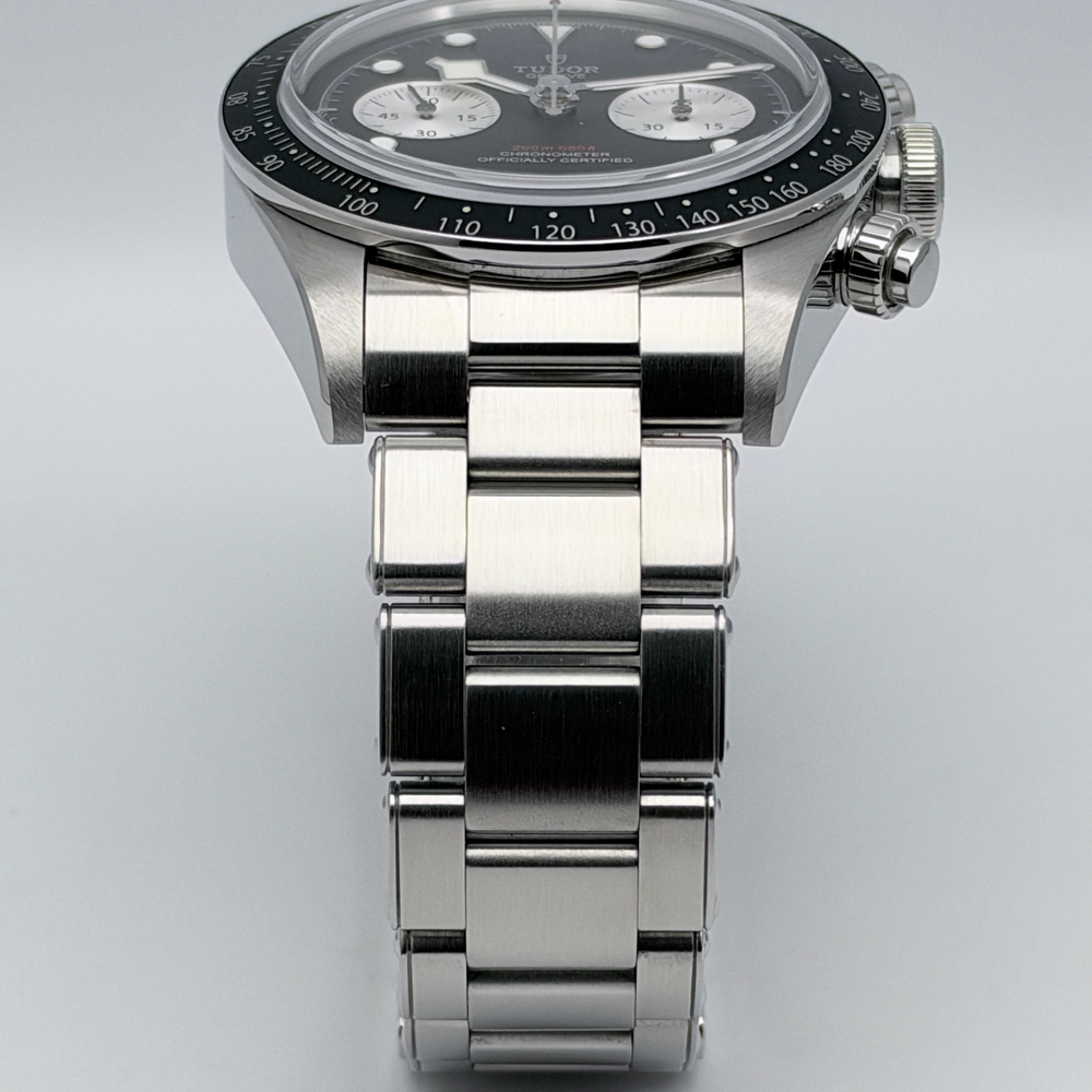 Tudor Black Bay Chrono “Reverse Panda”