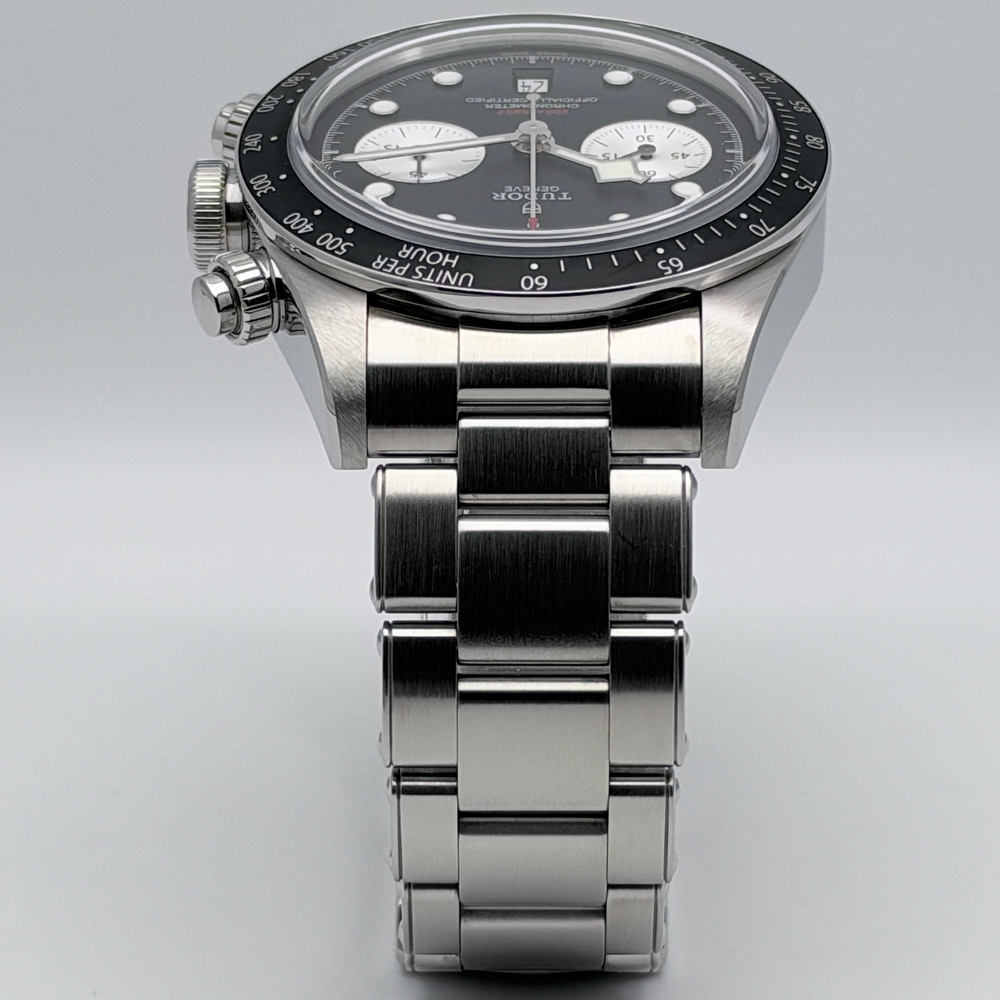 Tudor Black Bay Chrono “Reverse Panda”
