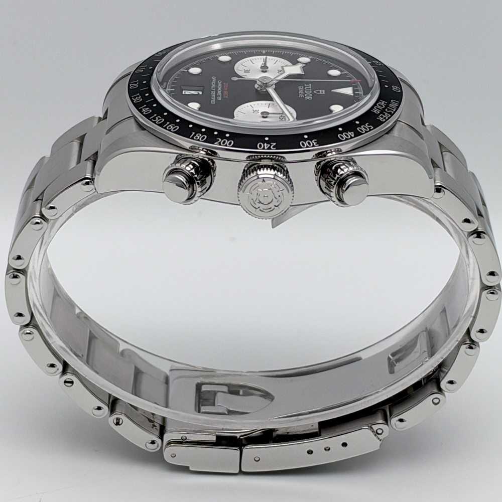 Tudor Black Bay Chrono “Reverse Panda”