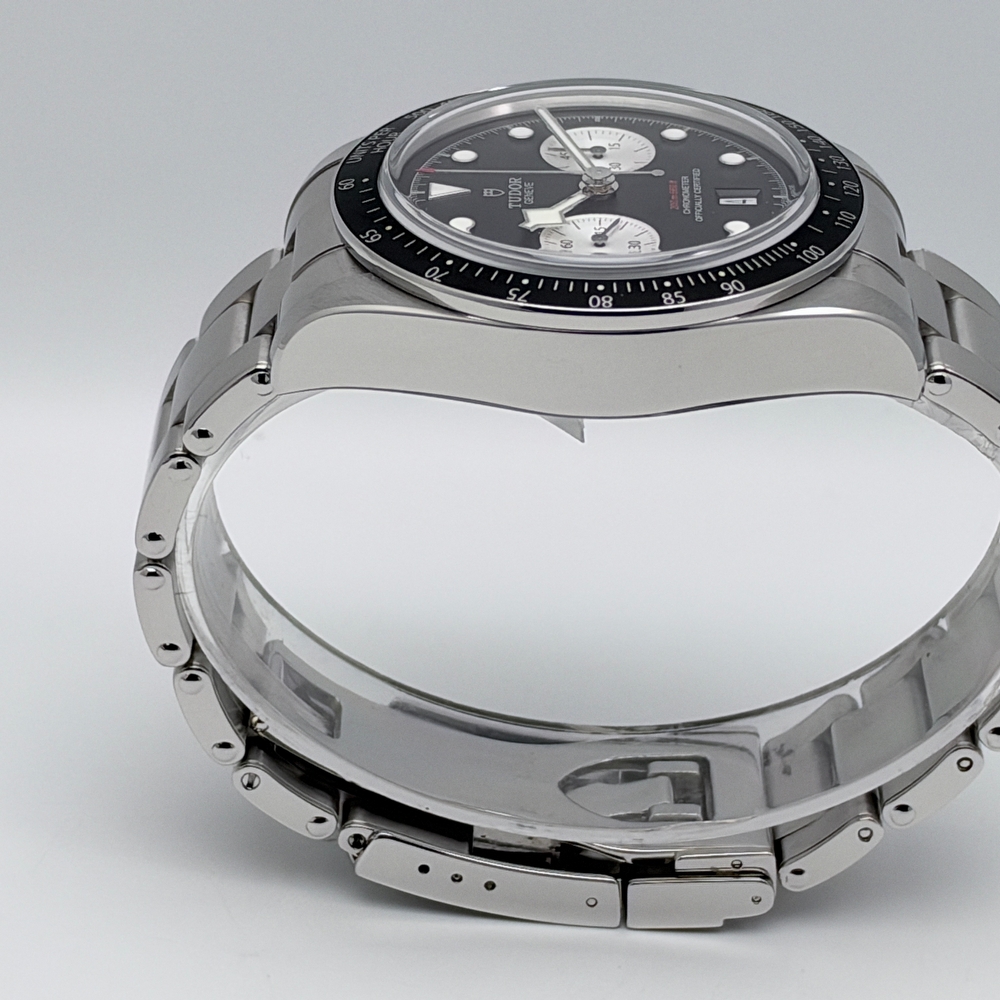 Tudor Black Bay Chrono “Reverse Panda”