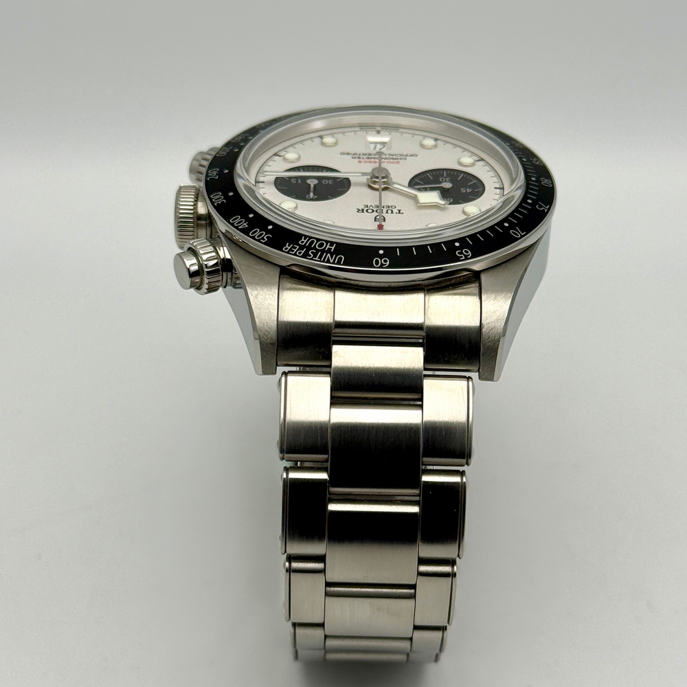 Tudor Black Bay Chronograph 