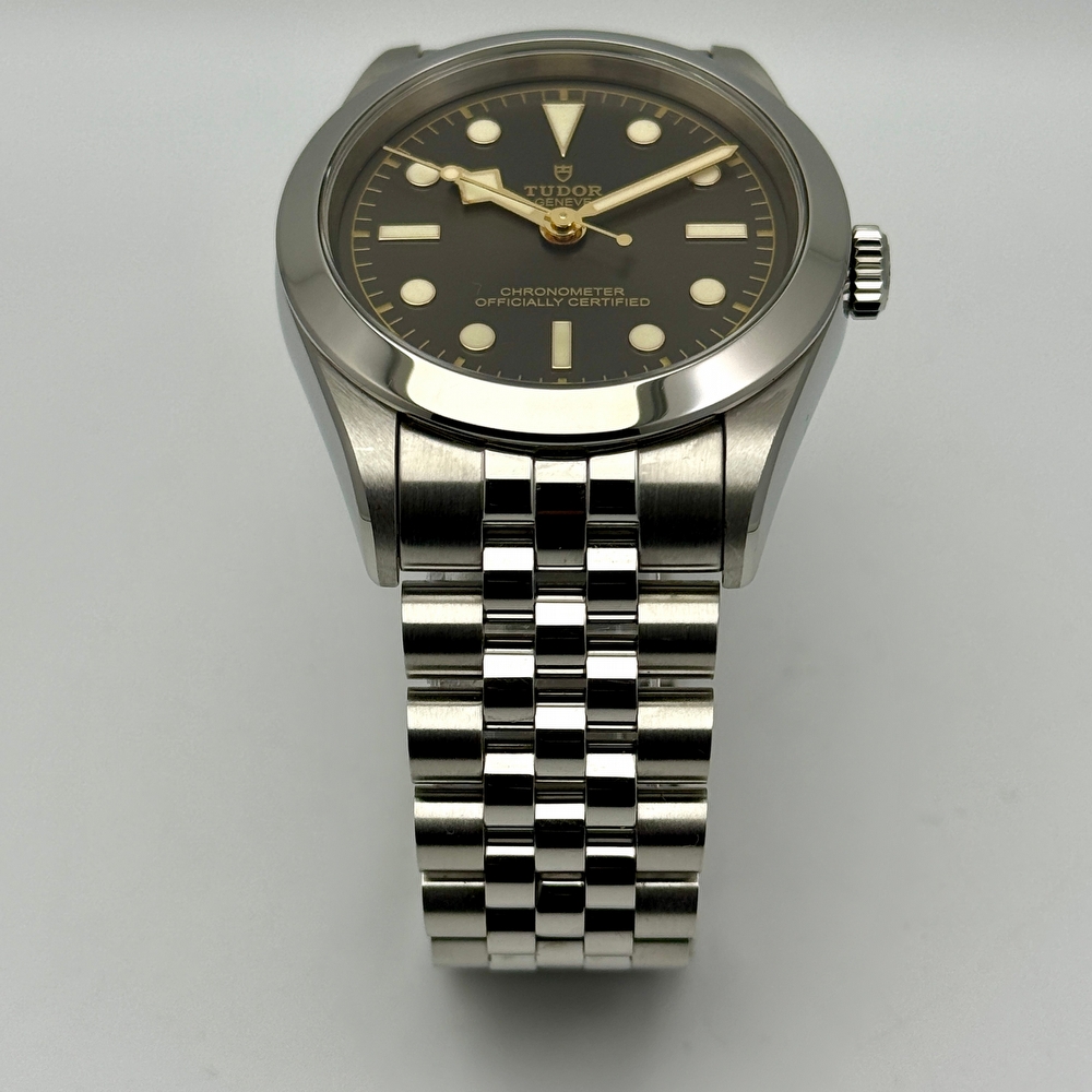 Tudor Black Bay One 39