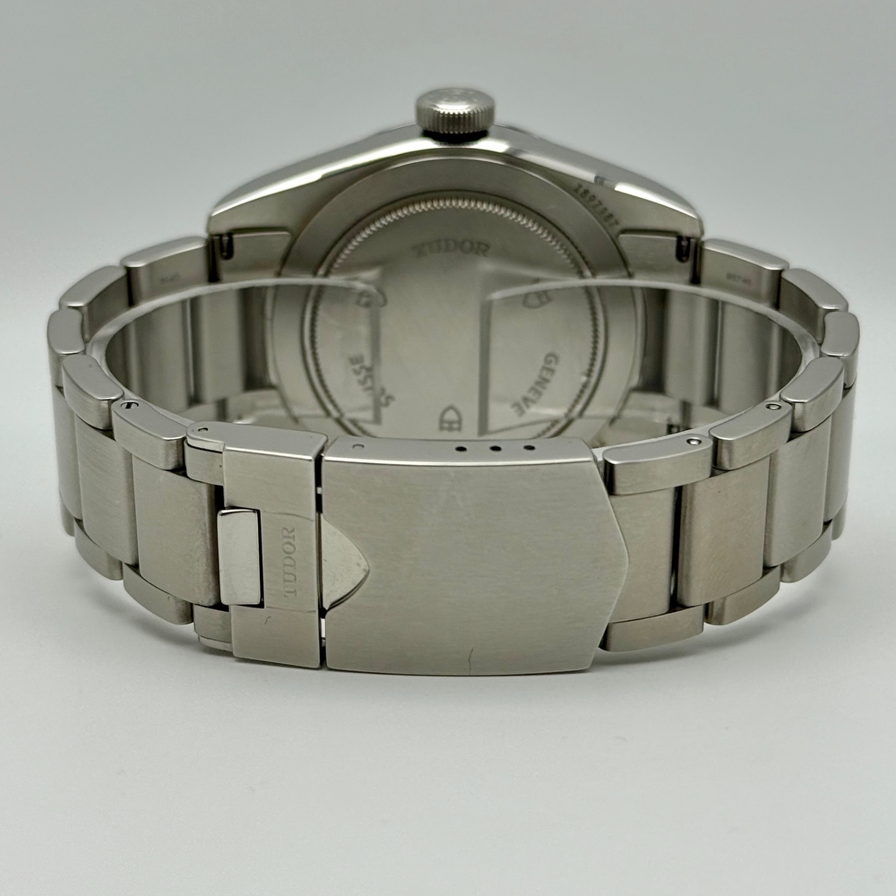 Tudor Black Bay One 41