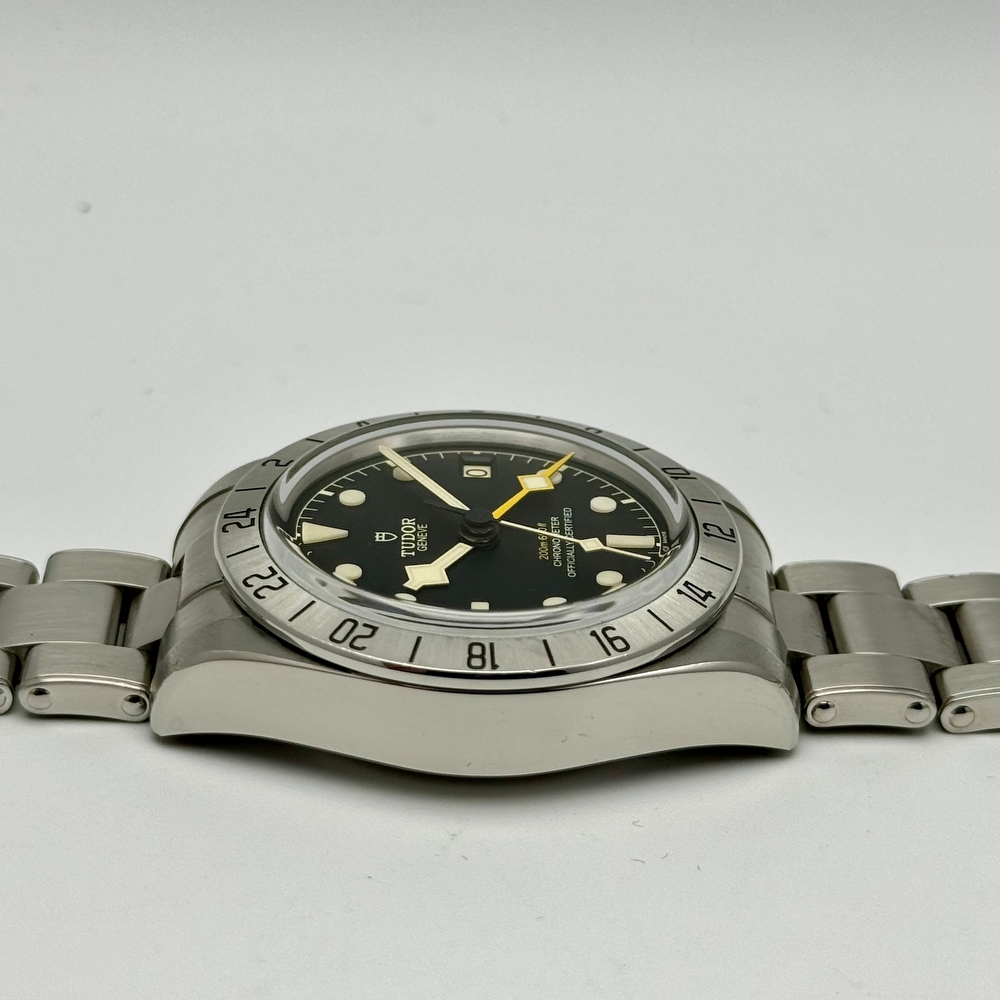 Tudor Black Bay Pro 