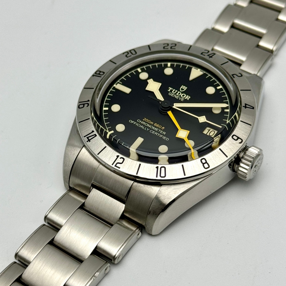 Tudor Black Bay Pro 