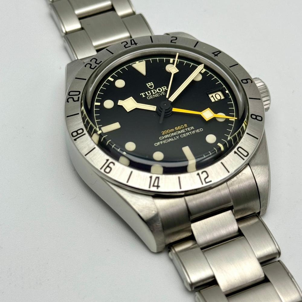 Tudor Black Bay Pro 