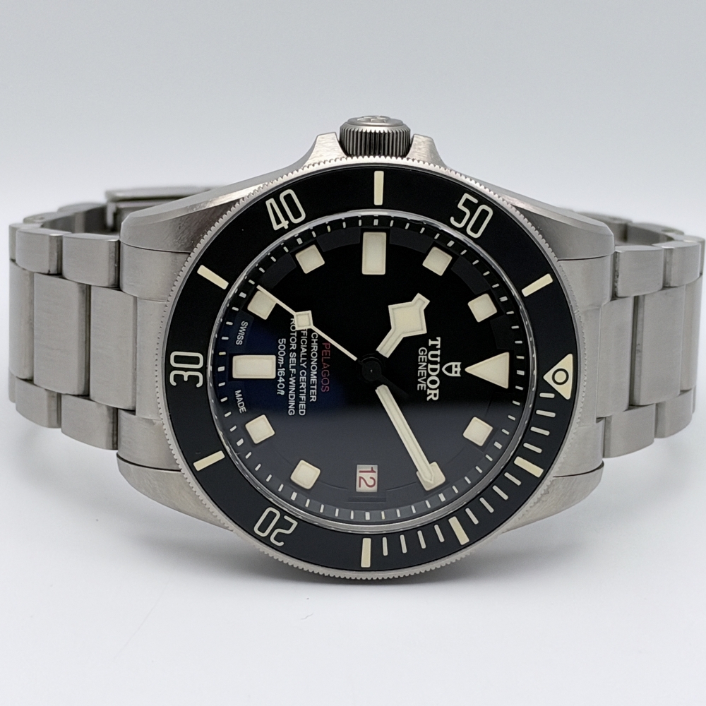 Tudor Pelagos LHD 