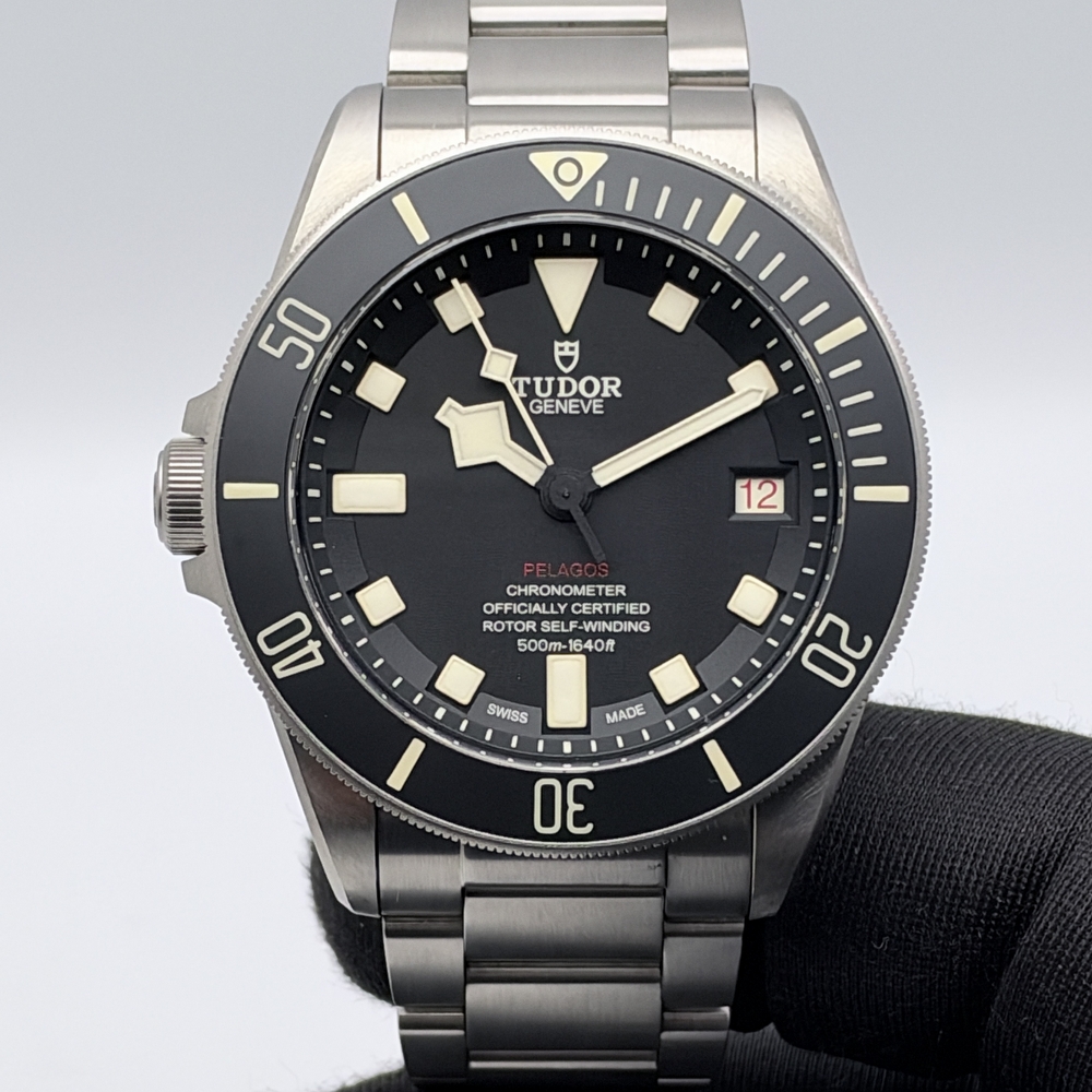 Tudor Pelagos LHD 