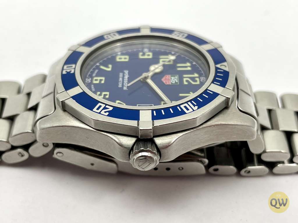 Tag Heuer Professional 2000 series